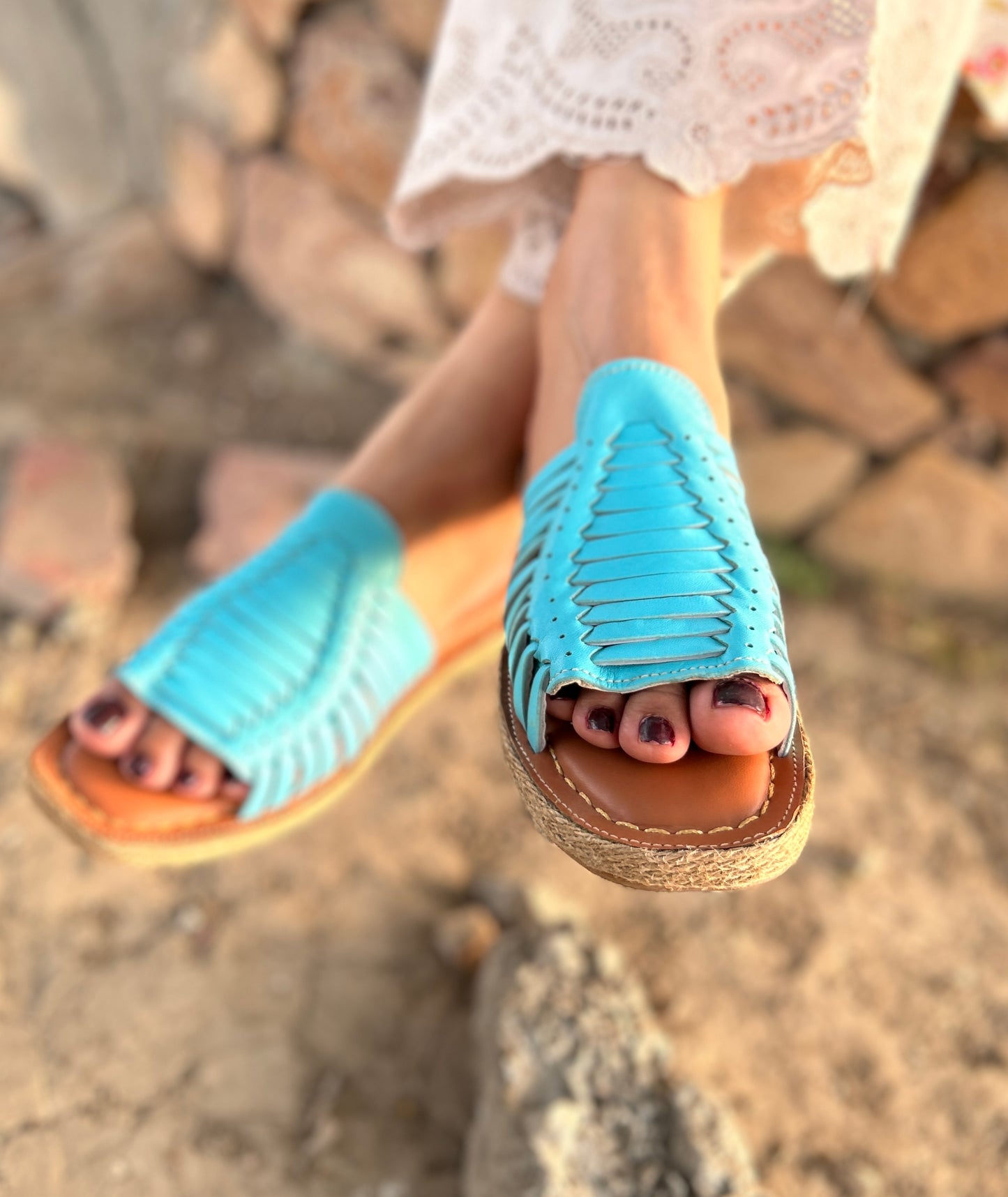 Feroza - Eleven Strap Slide