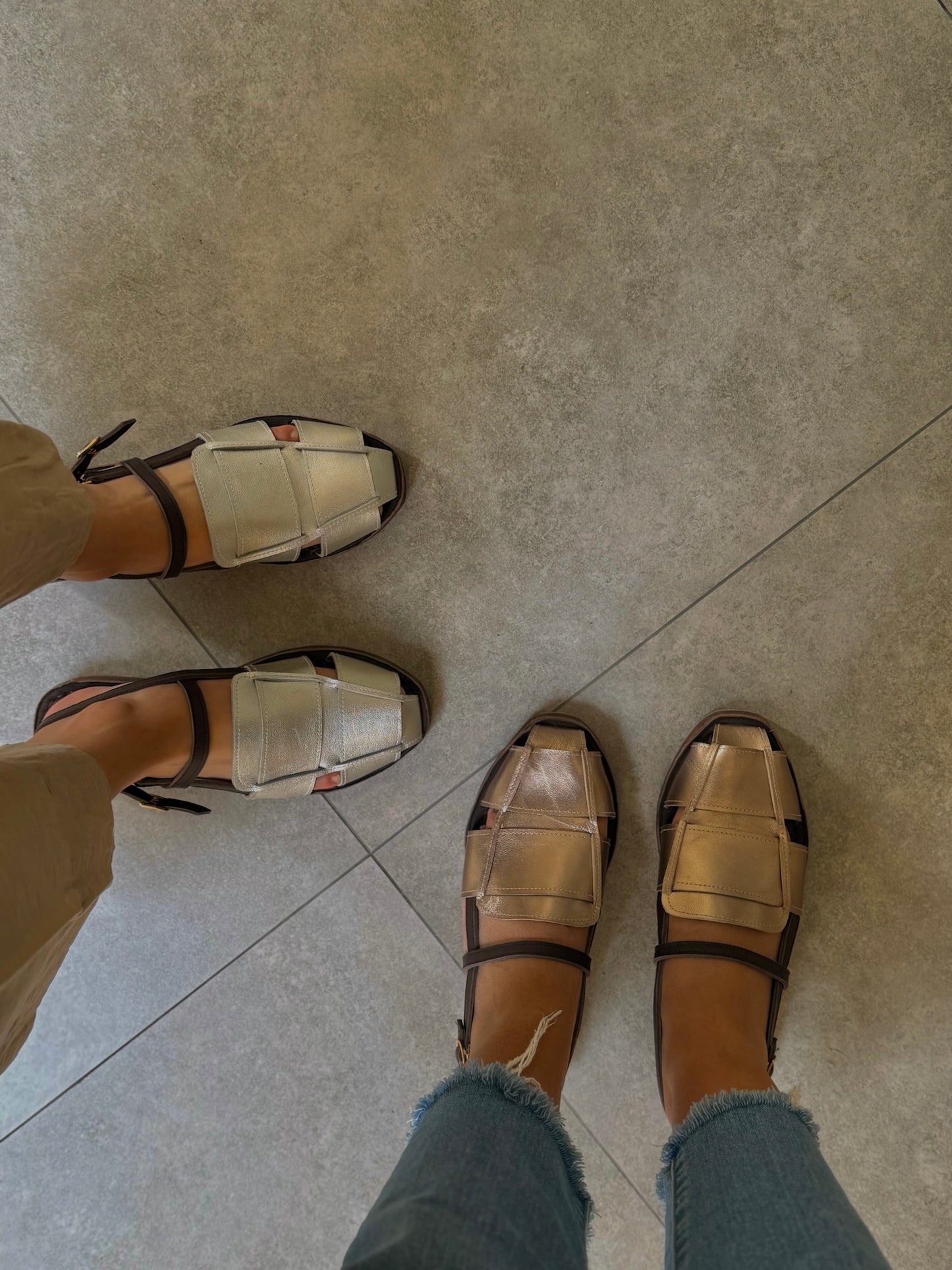 Chaandi - Musafir Slides