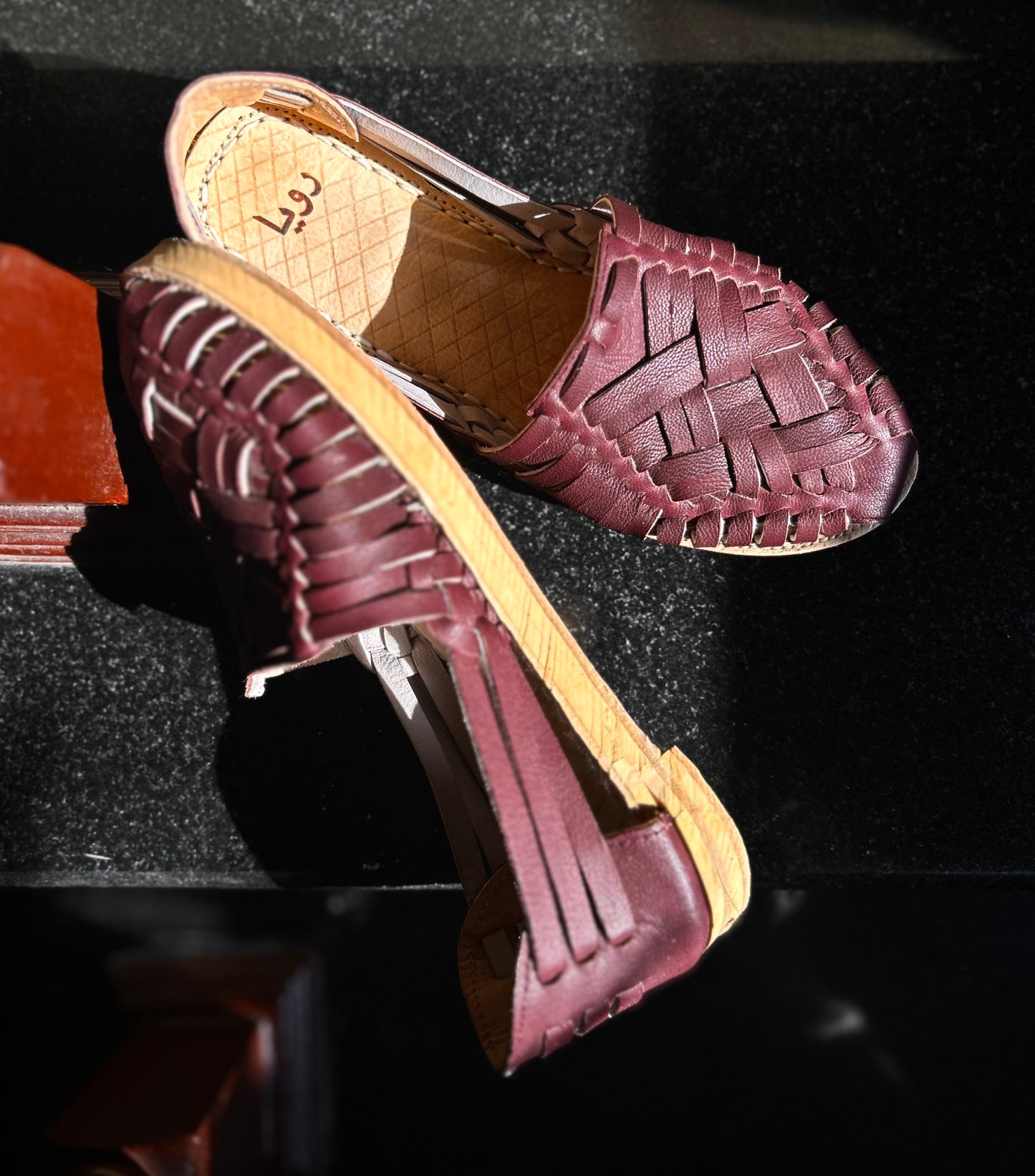 Burgundy - Closed Huaraches