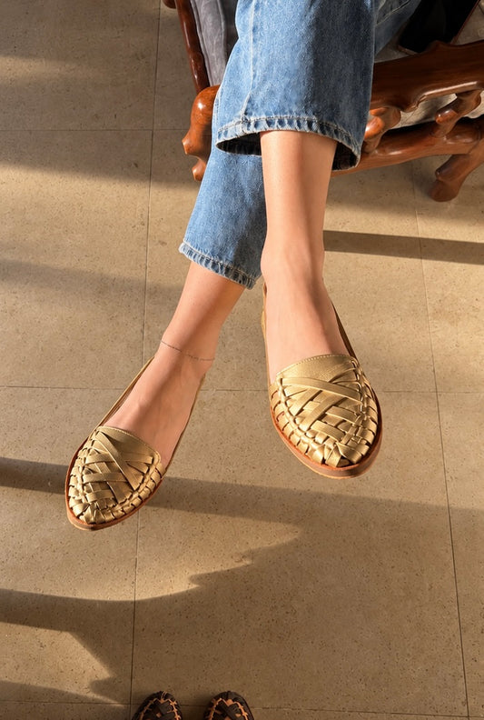 Gold Fish - Cropped Huaraches
