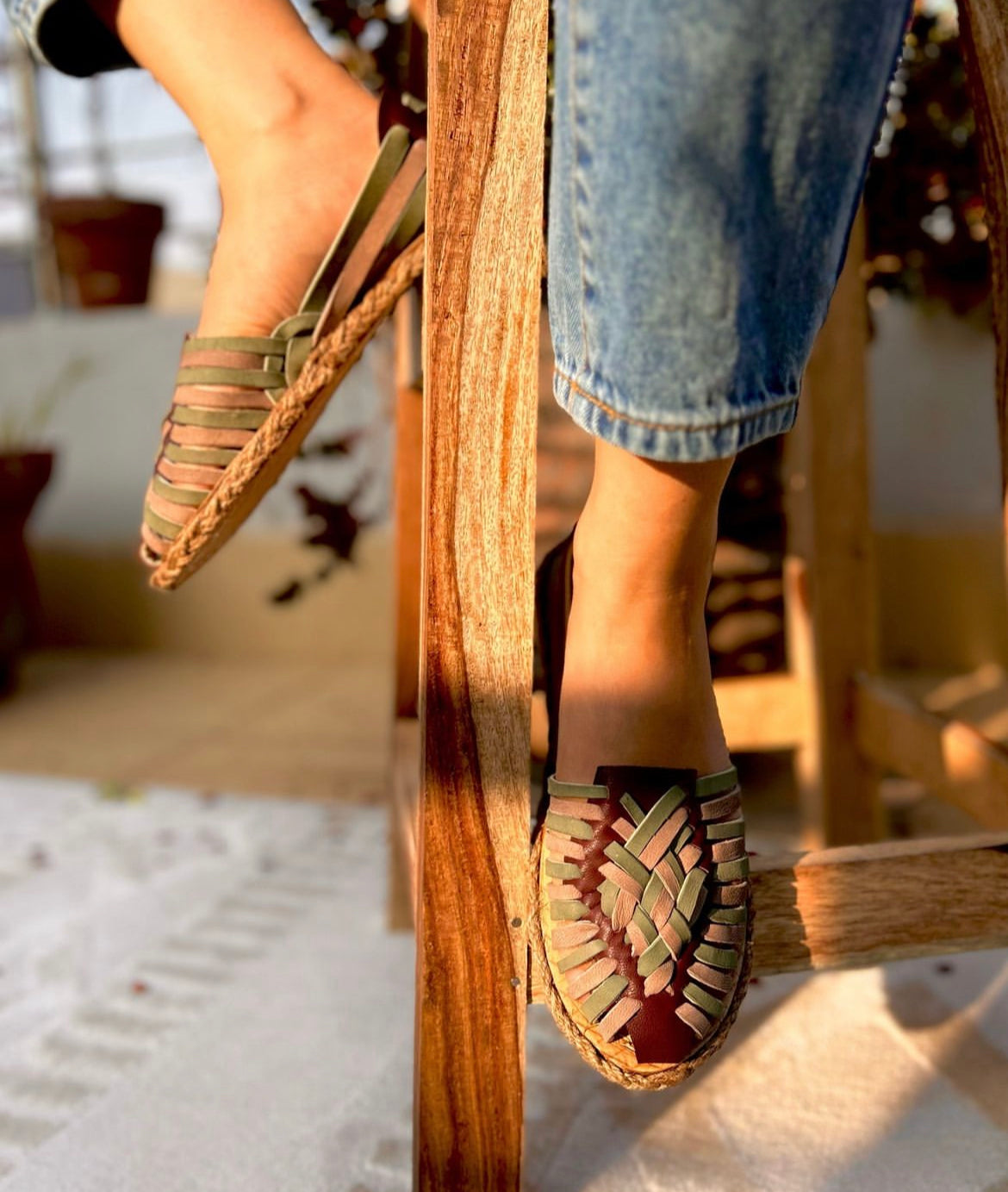 Morbagh - Closed Huaraches