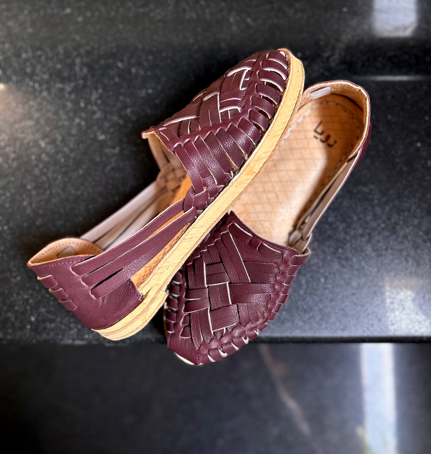 Burgundy - Closed Huaraches