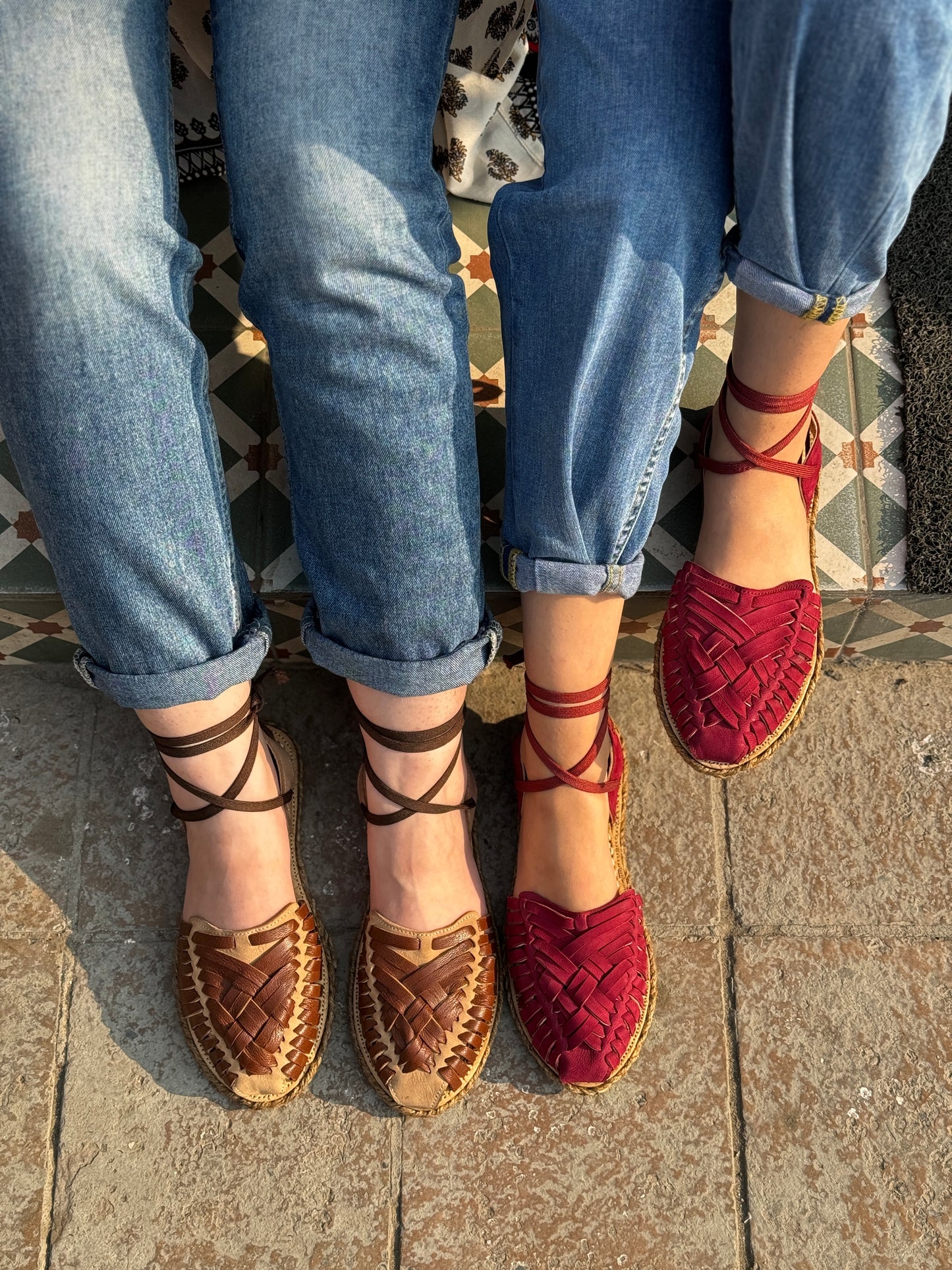 Cinnamon - Lace-up Sandals