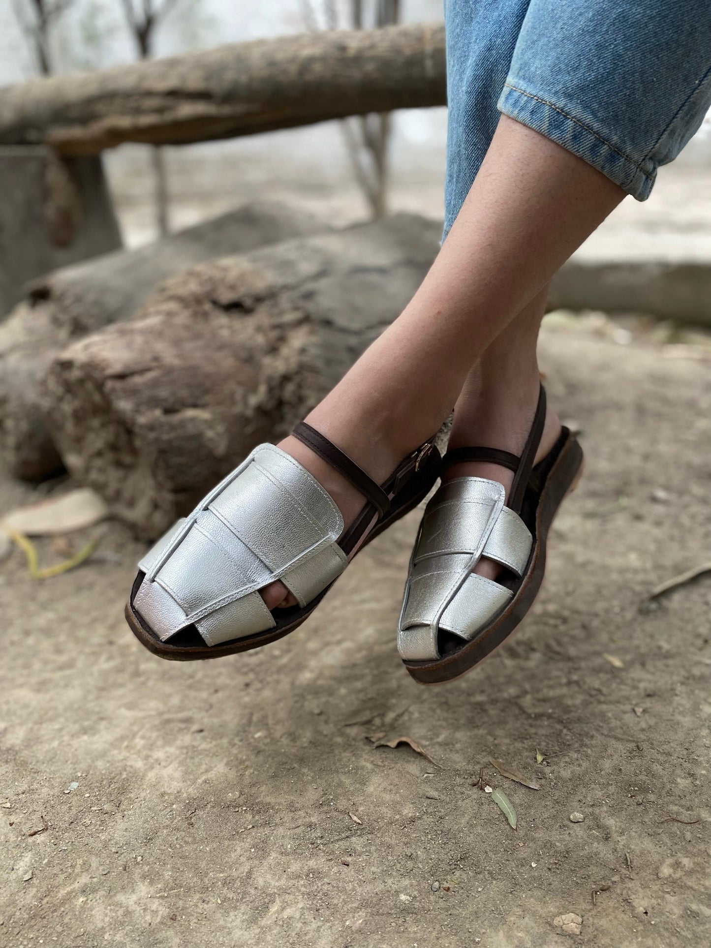 Chaandi - Musafir Slides