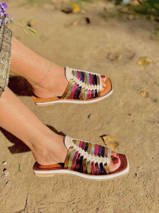 Jalpari  - Eleven Strap Slide